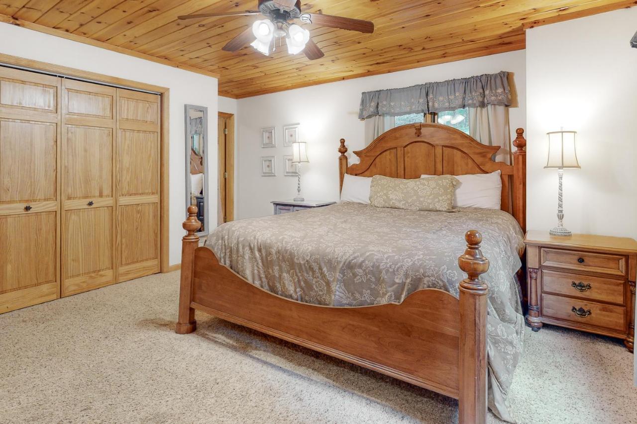 Cabin Fever Townsend Ngoại thất bức ảnh